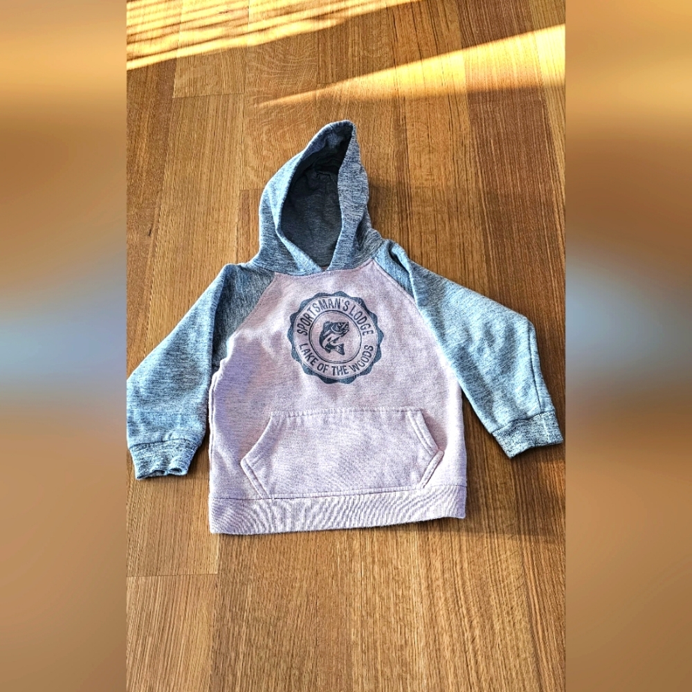 Sportsmans Lodge Lake of The Woods Hooded Sweater